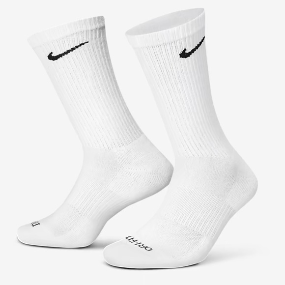 NIKE
Training Crew Socks (3 Pairs)
Nike Everyday Cushioned - Picture 12 of 12